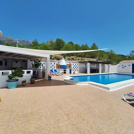 Casa Alta - Exclusive Large Luxury Private Villa, Large Pool, Amazing Views, On The Edge Of The Village And Next To Natural Park * Canillas de Aceituno