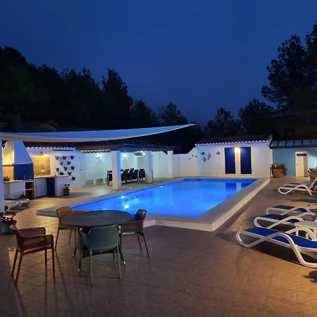 Casa Alta - Exclusive Large Luxury Private Villa, Large Pool, Amazing Views, On The Edge Of The Village And Next To Natural Park Villa Canillas de Aceituno
