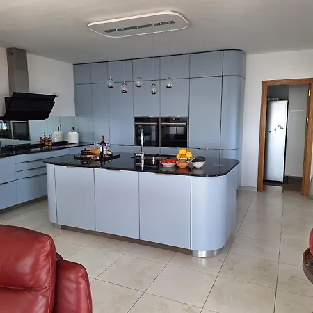 Casa Alta - Exclusive Large Luxury Private Villa, Large Pool, Amazing Views, On The Edge Of The Village And Next To Natural Park Canillas de Aceituno